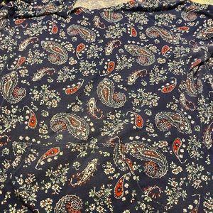 Woman within size 3x 26/28 shirt